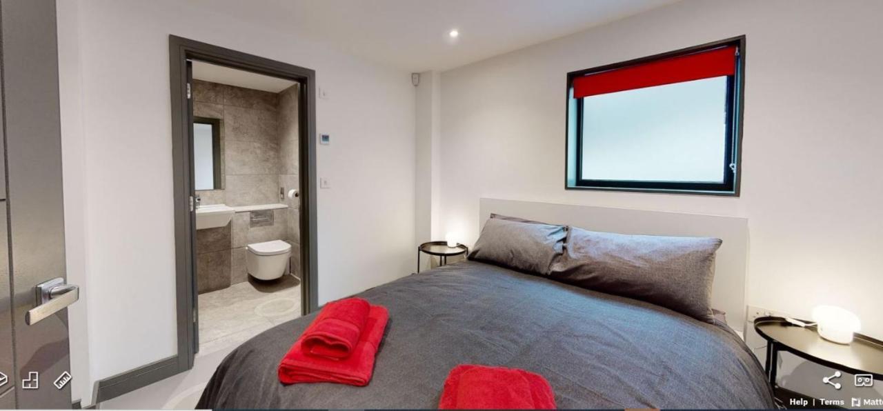 2 The View Apartments Ilfracombe - Seafront, Parking, Lift, Ev Buitenkant foto