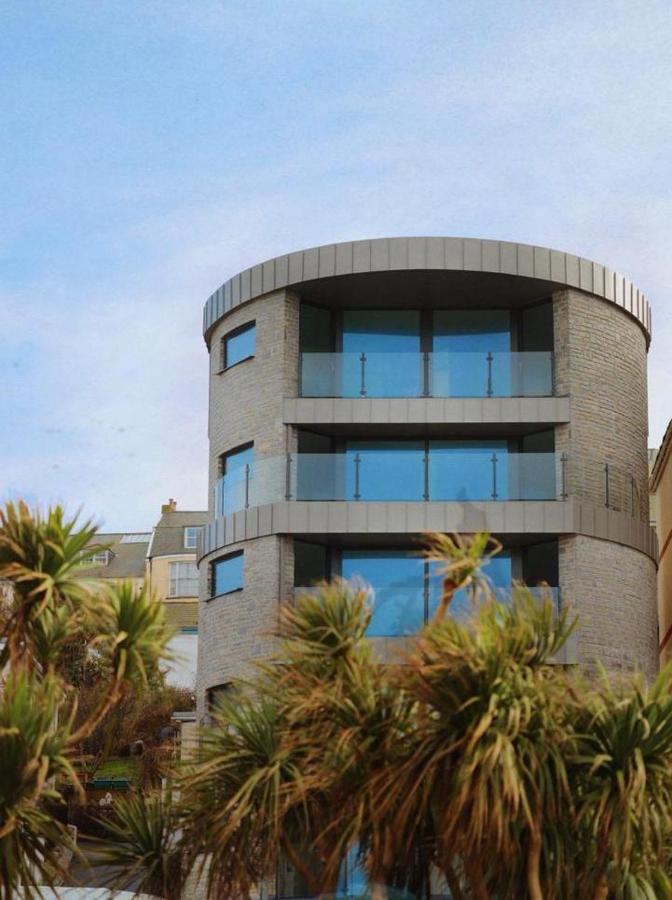 2 The View Apartments Ilfracombe - Seafront, Parking, Lift, Ev Buitenkant foto