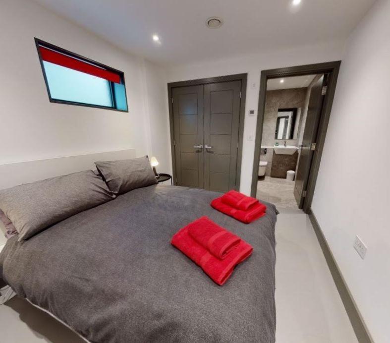 2 The View Apartments Ilfracombe - Seafront, Parking, Lift, Ev Buitenkant foto
